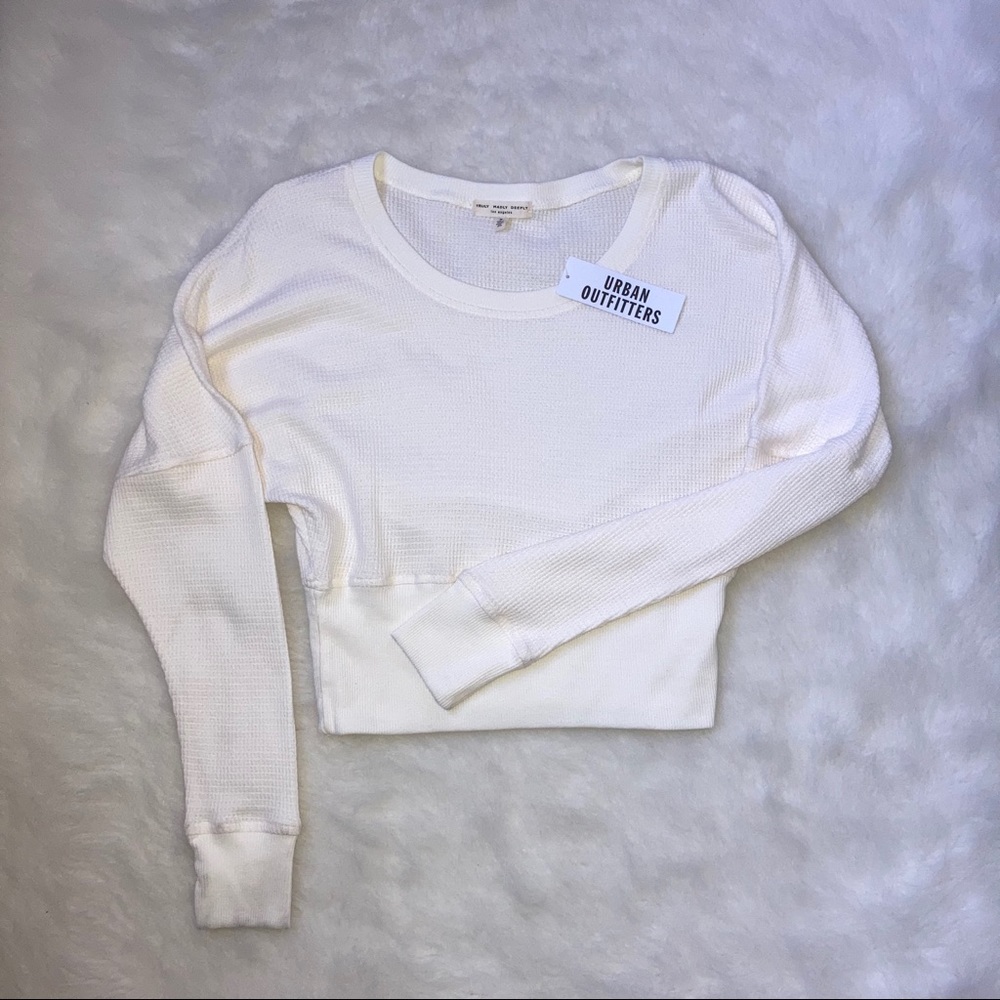 Women’s long sleeve shirt cropped